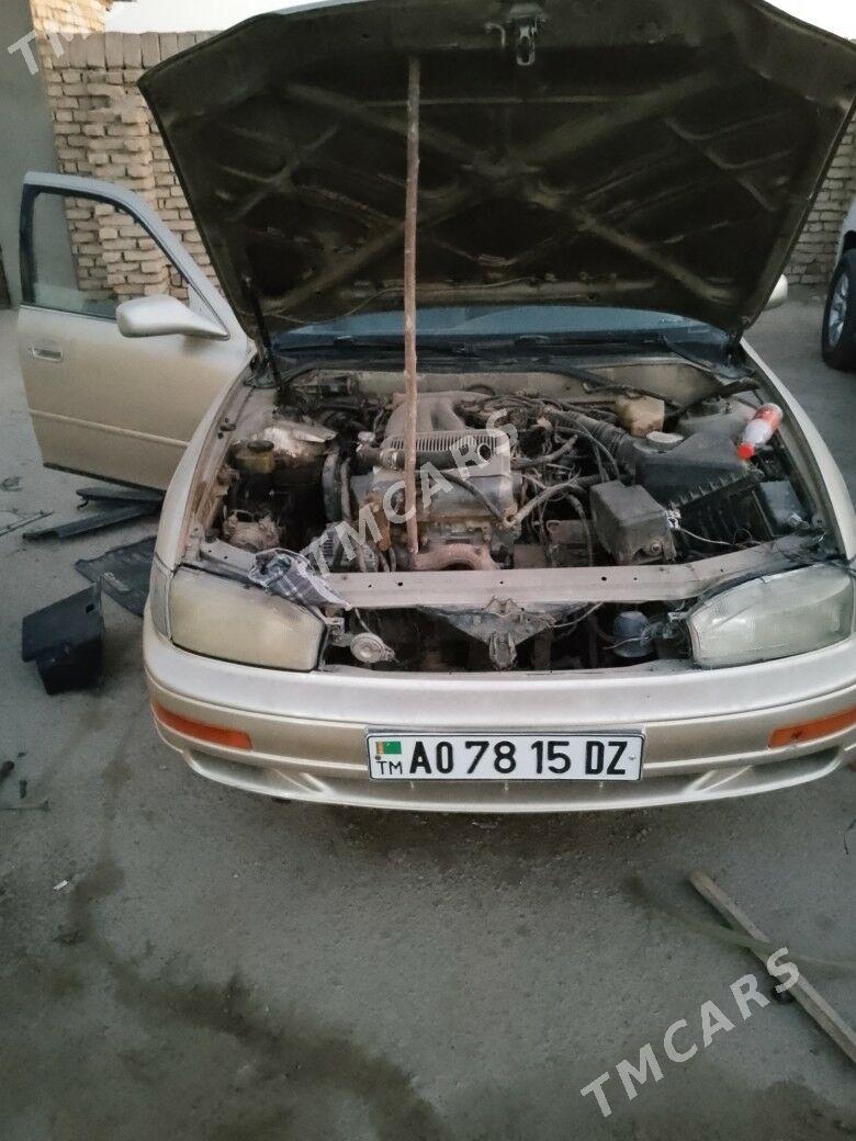 Toyota Camry 1992 - 70 000 TMT - Gurbansoltan Eje - img 4