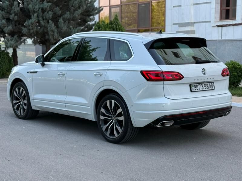 Volkswagen Touareg 2019 - 999 000 TMT - Гаудан "Б" - img 3