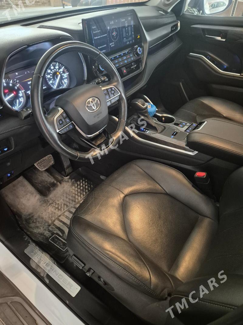 Toyota Highlander 2021 - 550 000 TMT - Мары - img 3