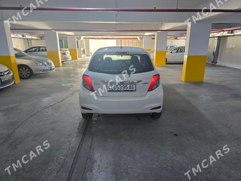 Toyota Yaris 2012 - 134 000 TMT - Ашхабад - img 2