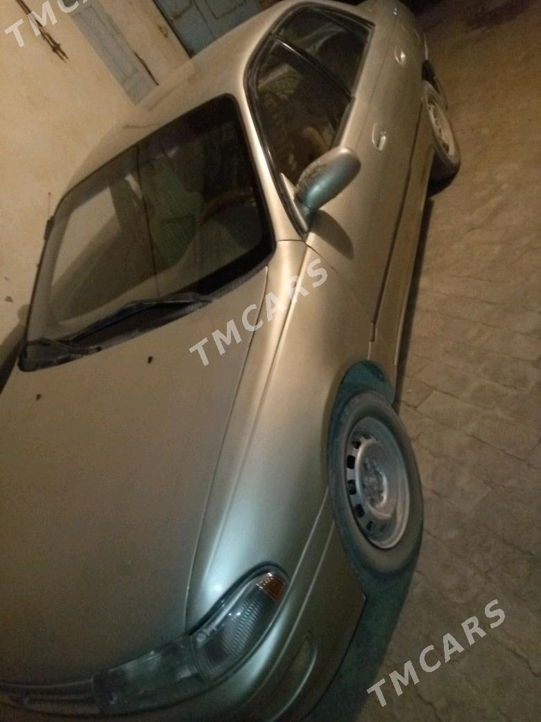 Toyota Carina 1995 - 76 000 TMT - Halaç - img 5