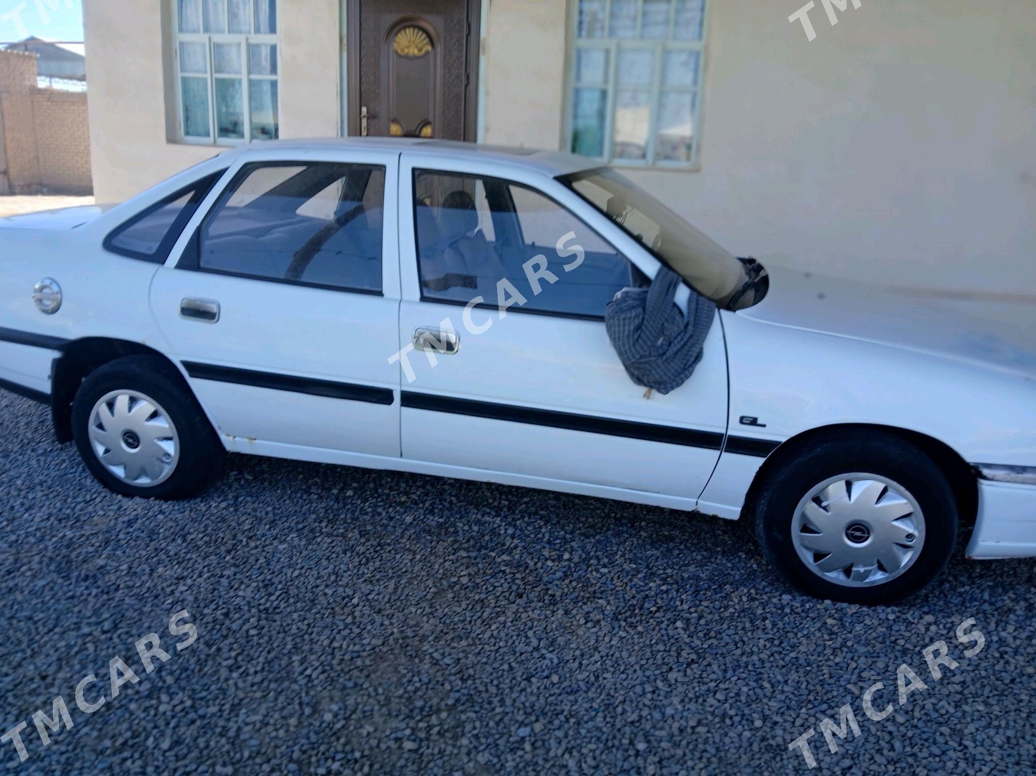 Opel Vectra 1992 - 33 000 TMT - Murgap - img 3