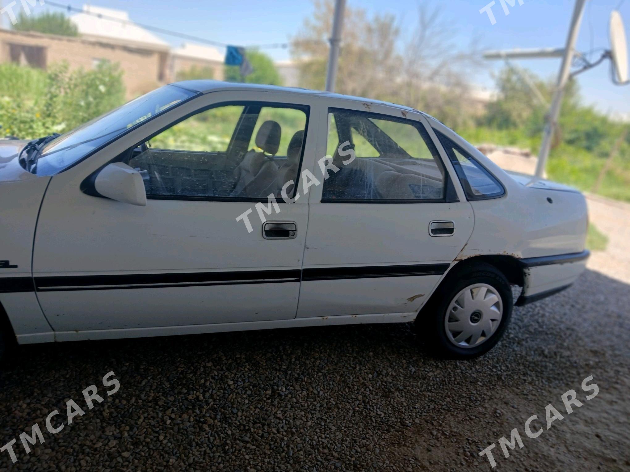Opel Vectra 1992 - 33 000 TMT - Murgap - img 2