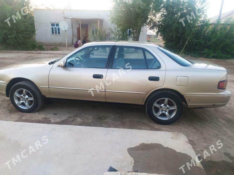 Toyota Camry 1992 - 65 000 TMT - Boldumsaz - img 5
