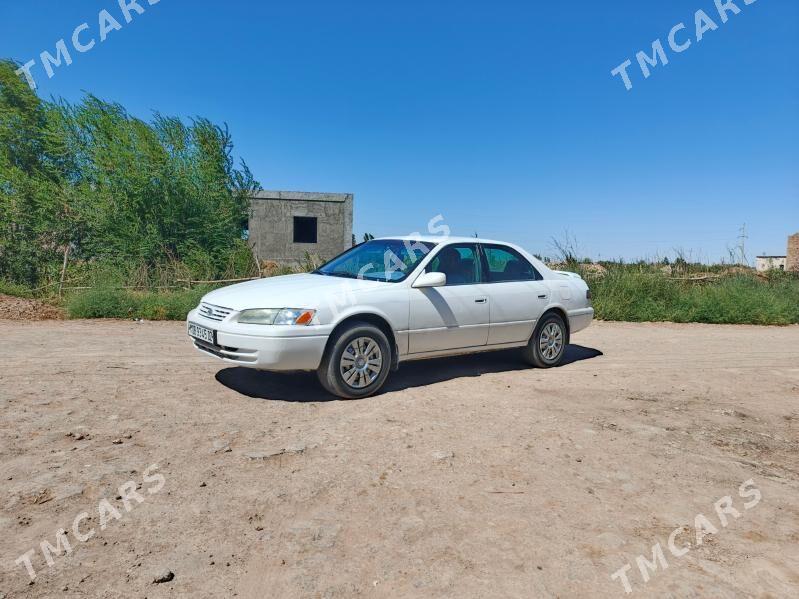 Toyota Camry 1999 - 125 000 TMT - Акдепе - img 2