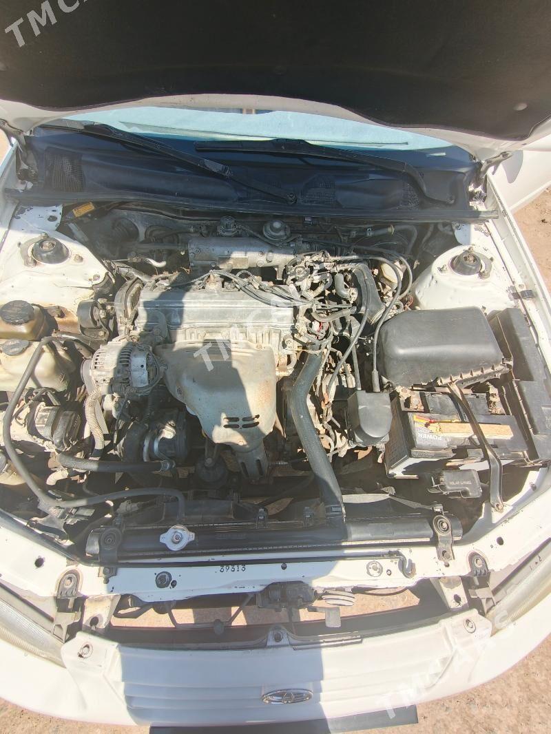 Toyota Camry 1999 - 125 000 TMT - Акдепе - img 3
