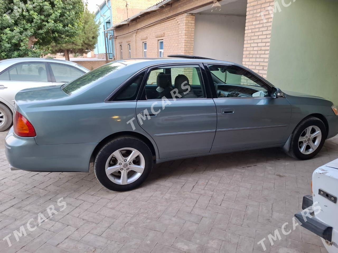 Toyota Avalon 2002 - 170 000 TMT - Halaç - img 4