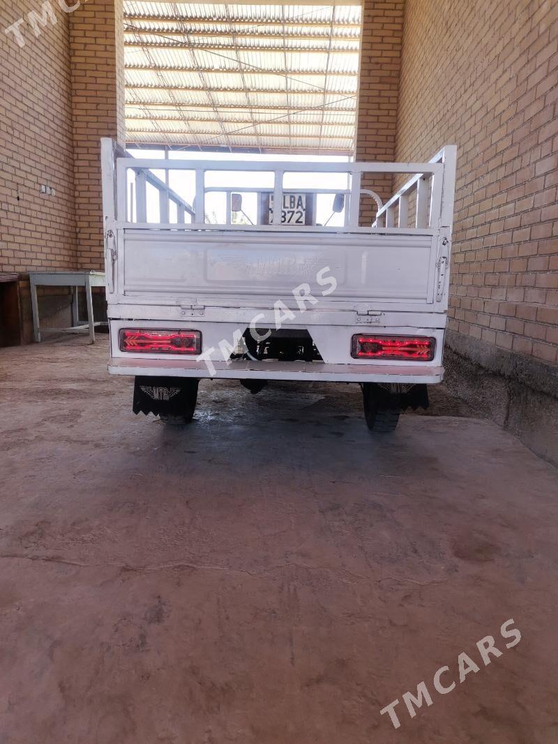 Fekon FK150-8G 2010 - 20 000 TMT - Dänew - img 2