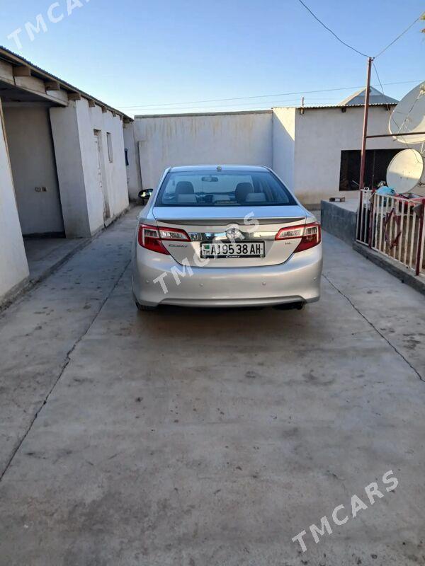 Toyota Camry 2012 - 205 000 TMT - Теджен - img 2
