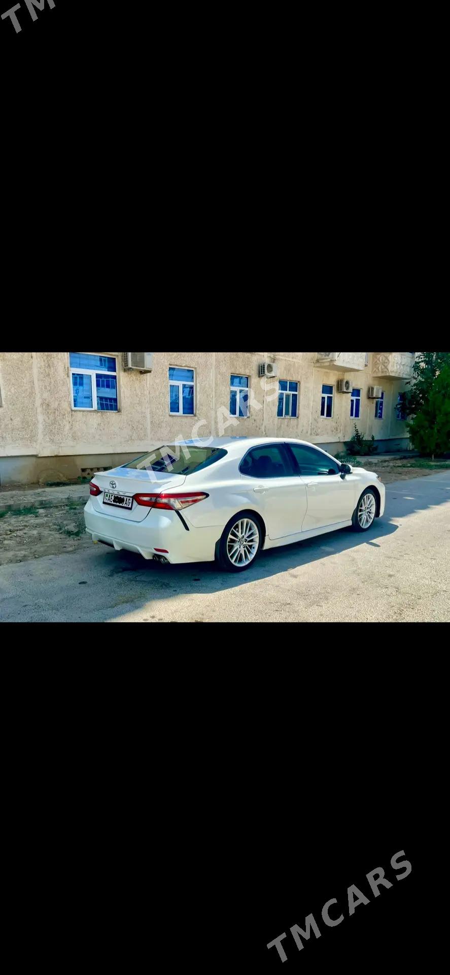 Toyota Camry 2018 - 270 000 TMT - Ашхабад - img 5