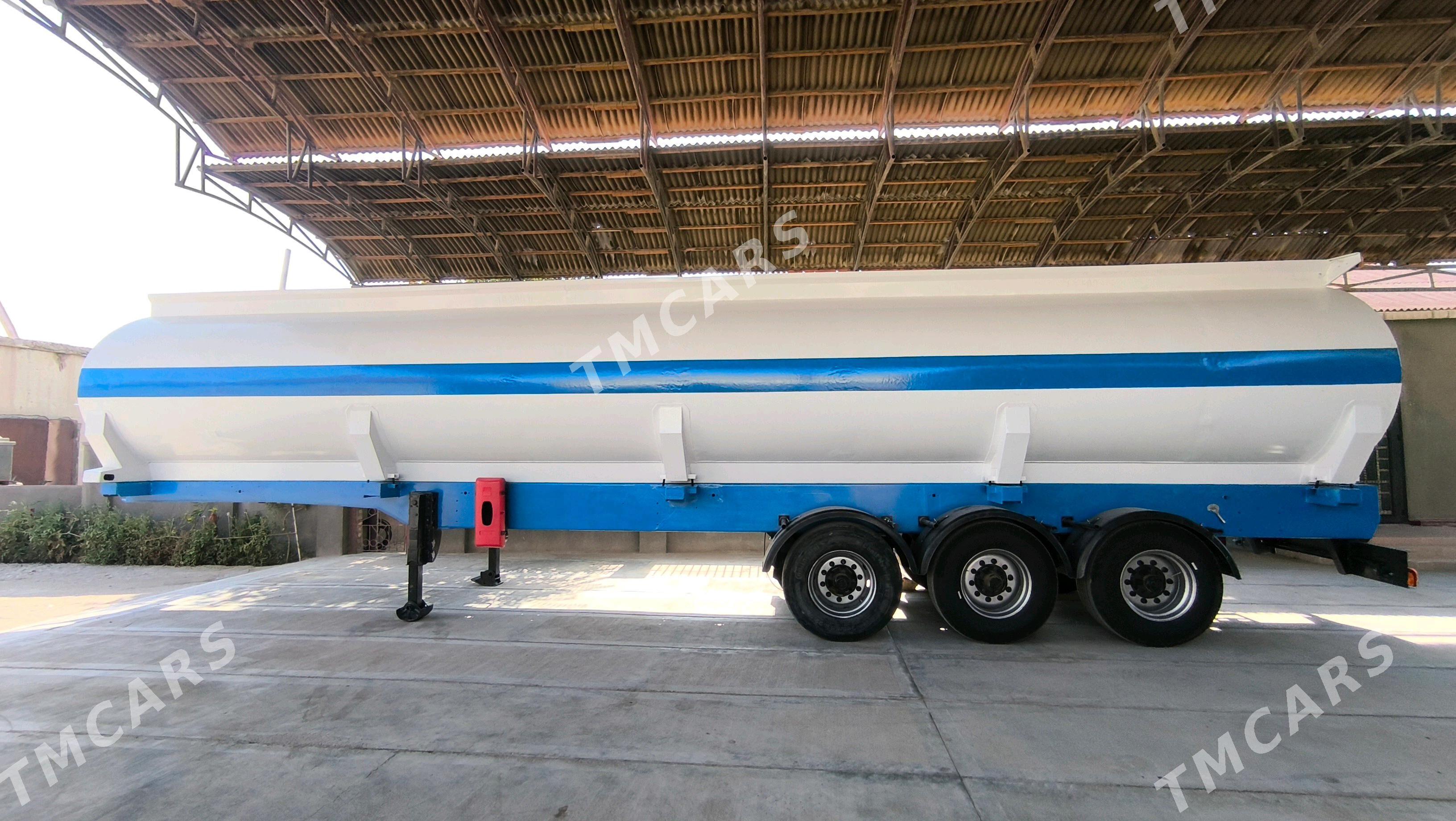 Kogel Combi 2011 - 300 000 TMT - Гумдаг - img 3
