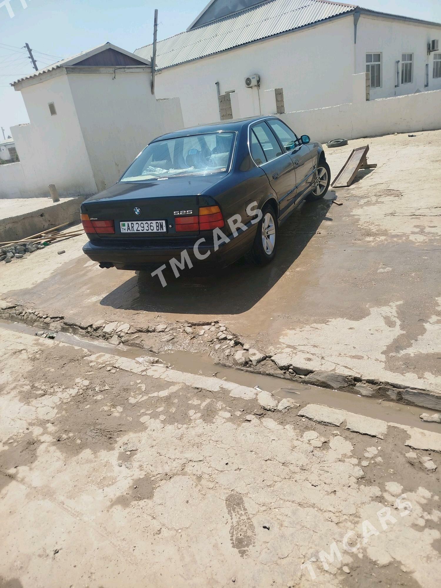 BMW 525 1991 - 36 000 TMT - Esenguly - img 3