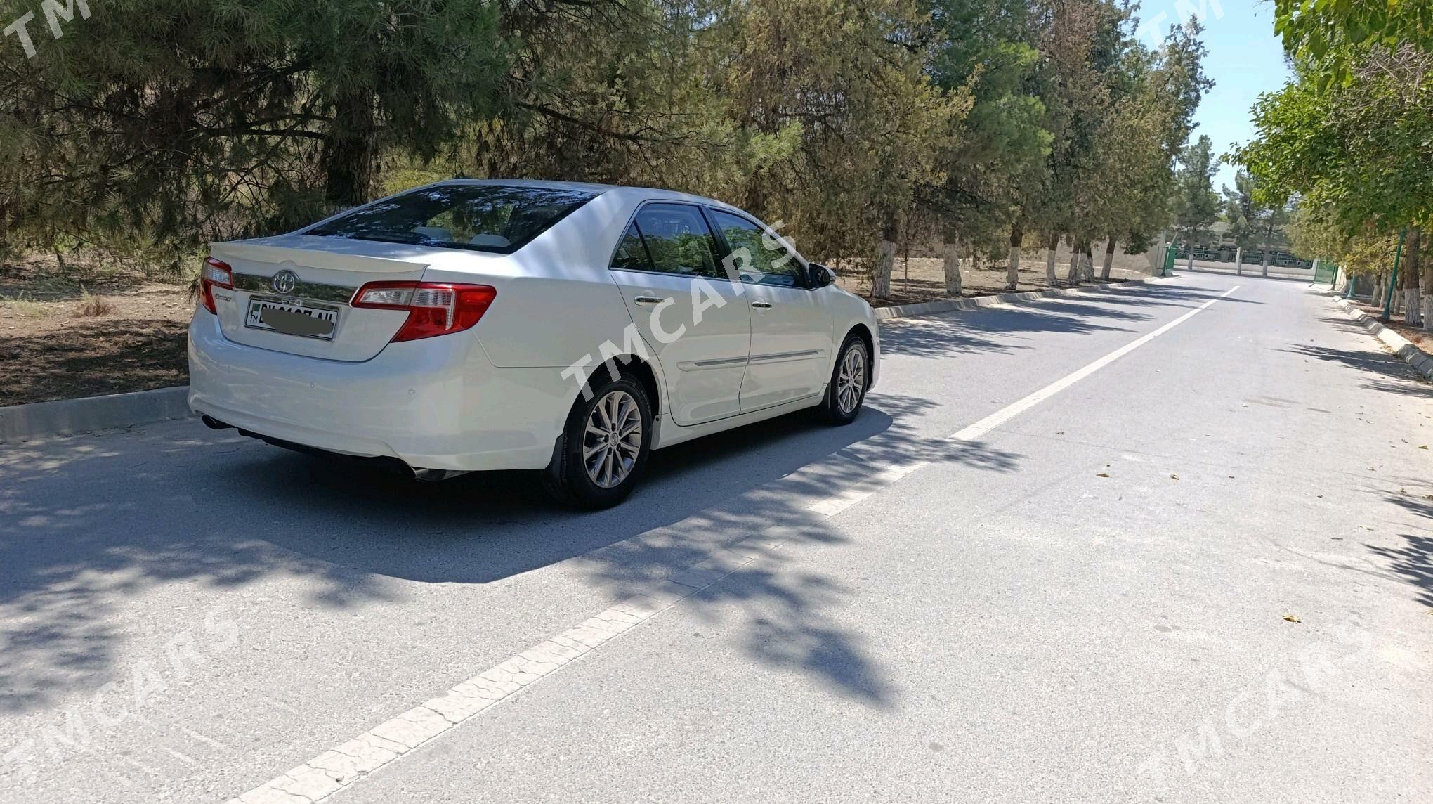 Toyota Camry 2012 - 235 000 TMT - Гёкдепе - img 8