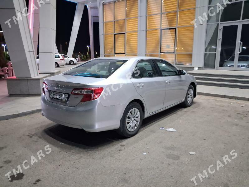Toyota Camry 2011 - 195 000 TMT - Дашогуз - img 3