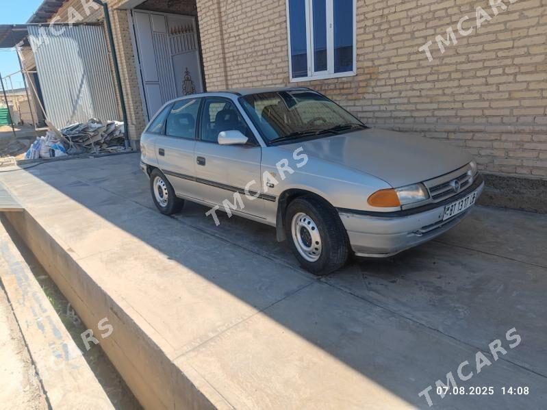 Opel Astra 1992 - 32 000 TMT - Çärjew - img 2