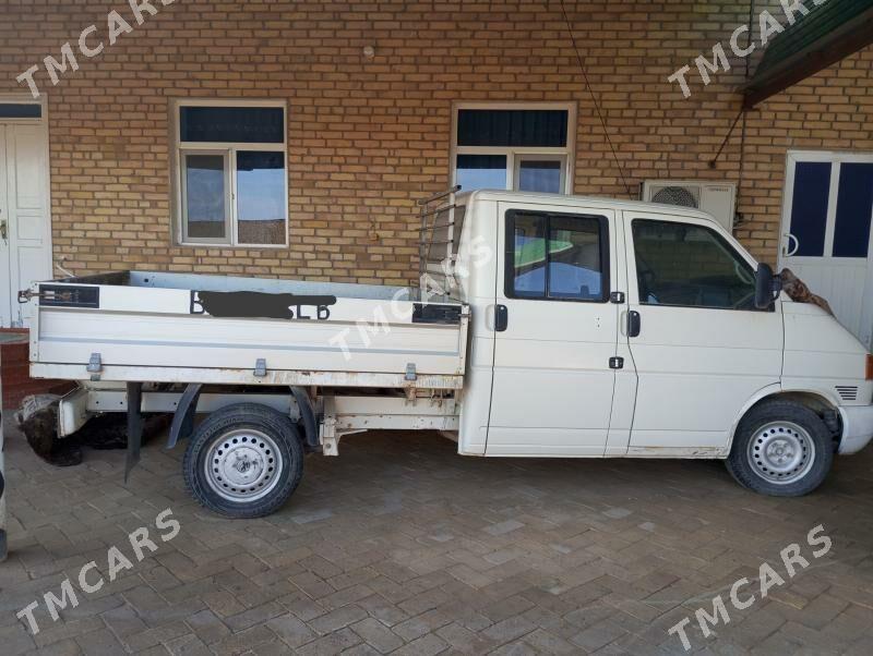 Volkswagen Transporter 2001 - 100 000 TMT - Керки - img 2