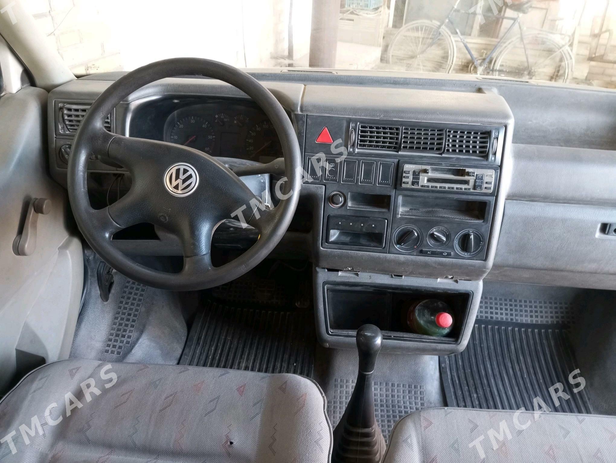 Volkswagen Transporter 2001 - 100 000 TMT - Керки - img 4