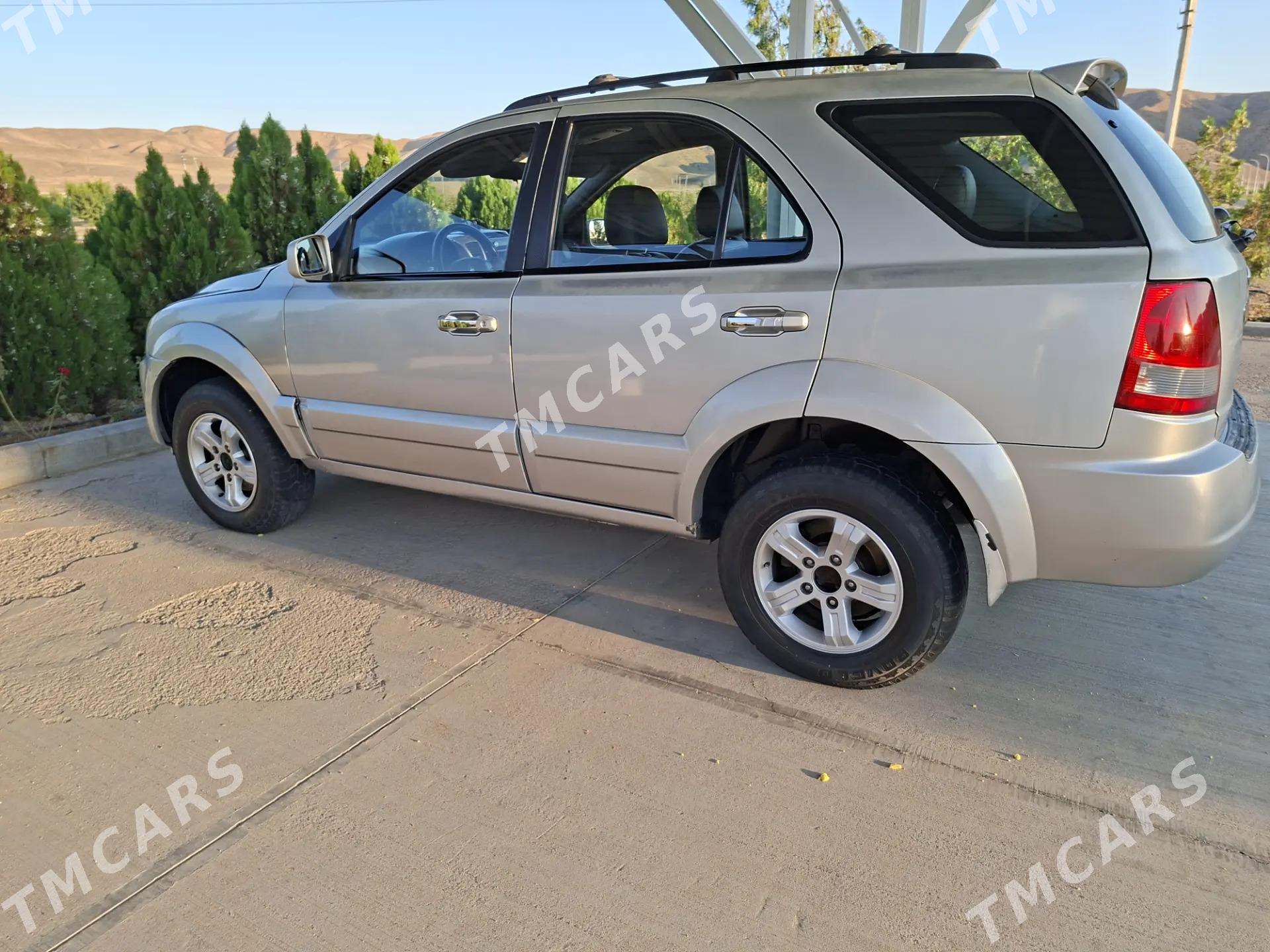 Kia Sorento 2002 - 75 000 TMT - Ашхабад - img 4