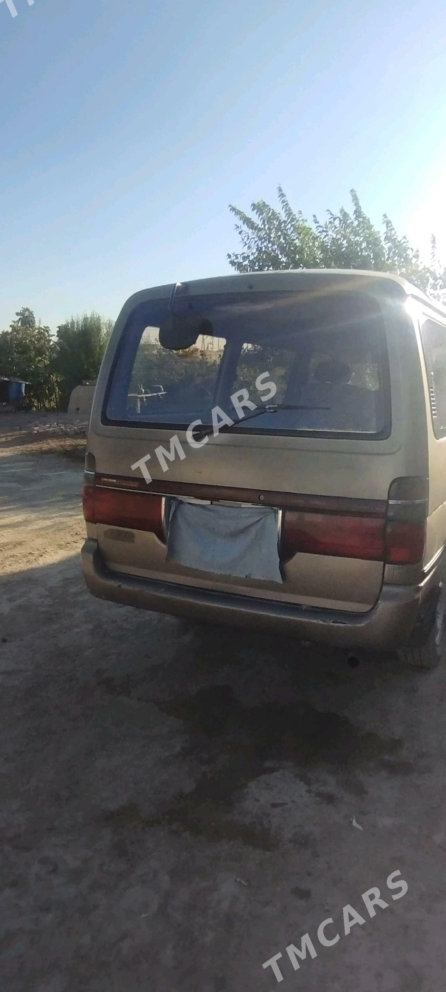 Toyota Hiace 1990 - 60 000 TMT - Векильбазар - img 2