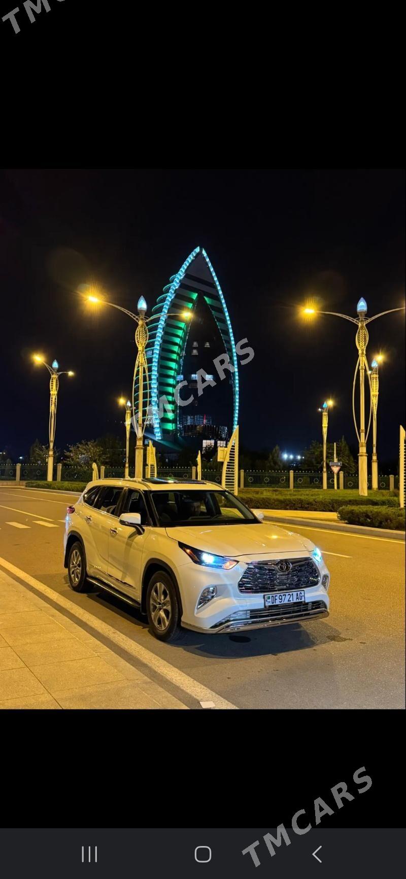 Toyota Highlander 2024 - 650 000 TMT - Ашхабад - img 3