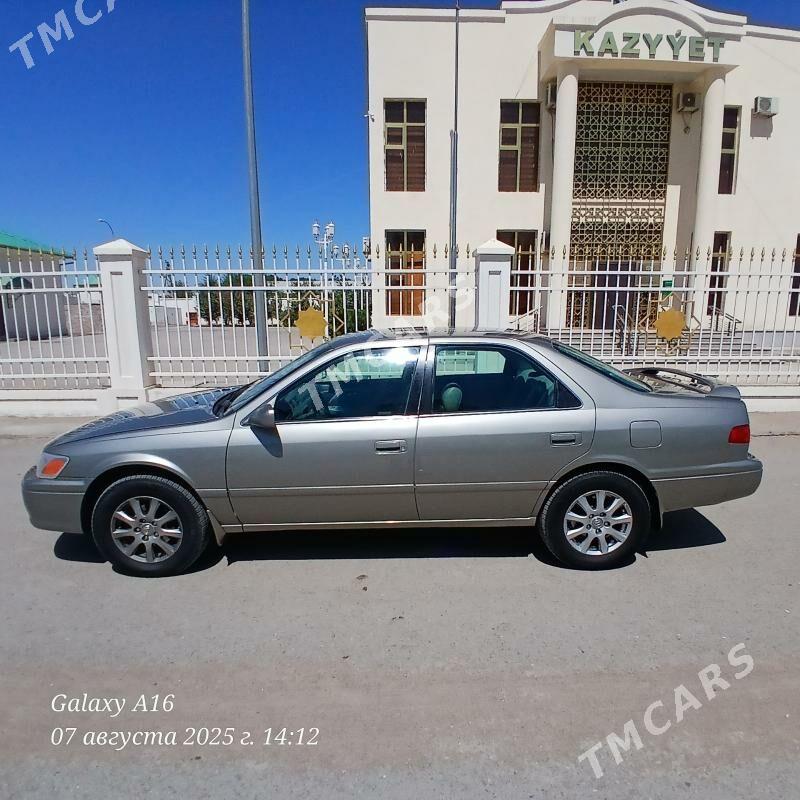 Toyota Camry 2001 - 170 000 TMT - Gubadag - img 4