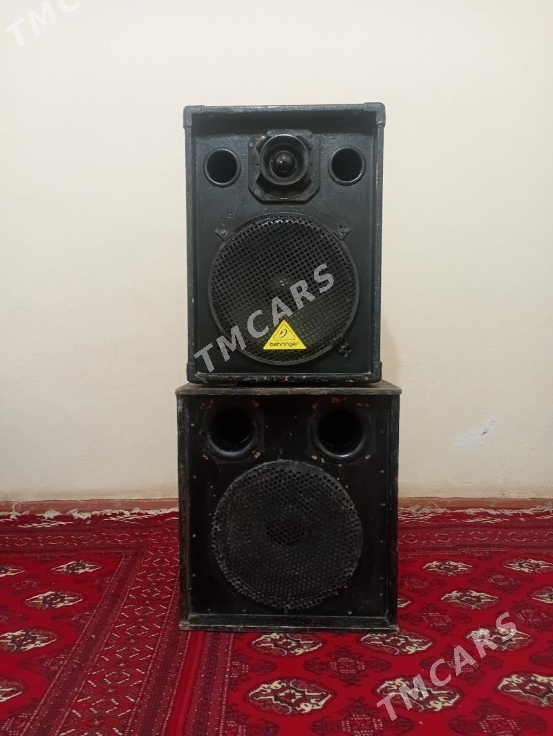 Behringer aparat kalonka - Garabekewül - img 6