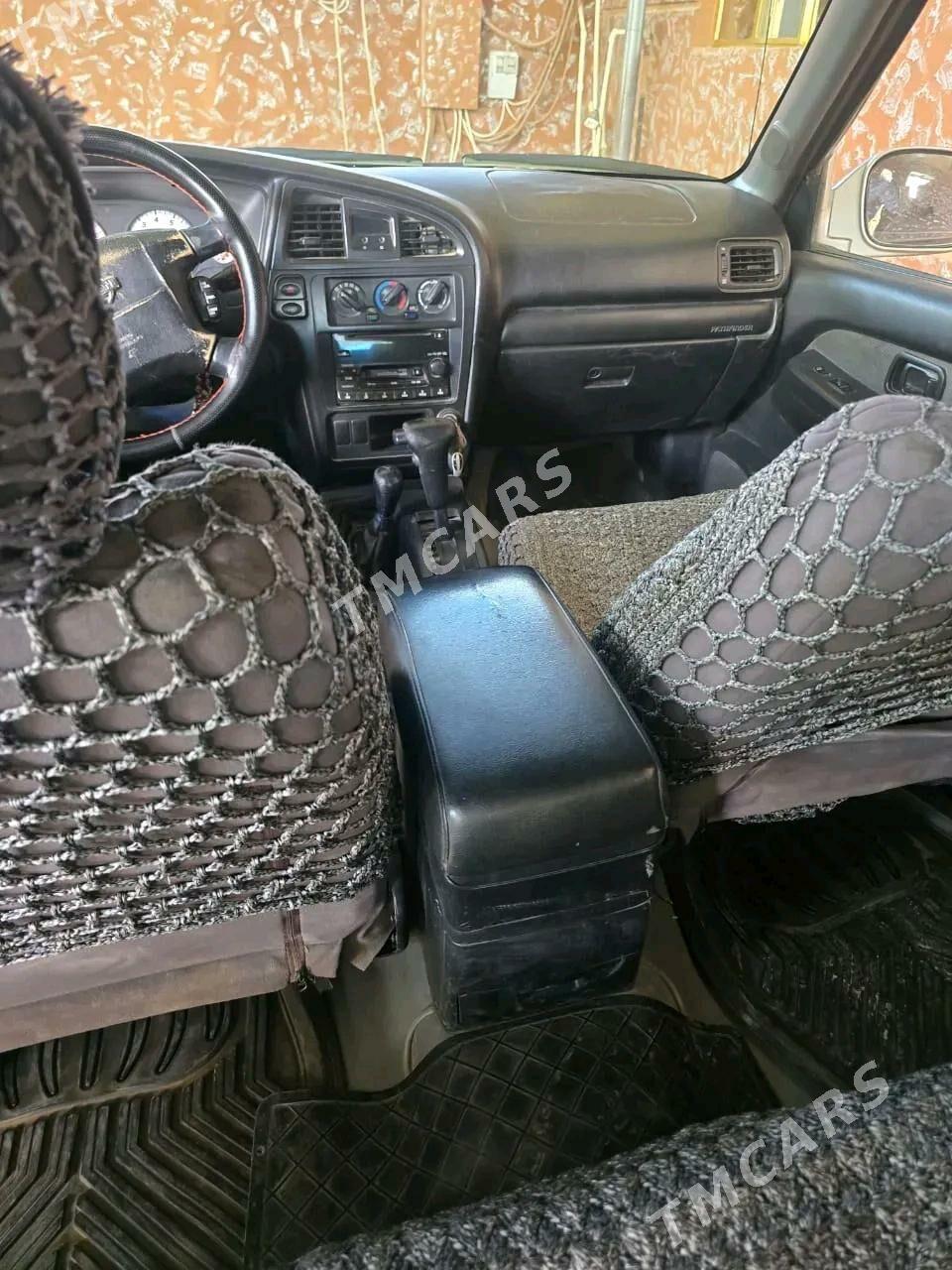 Nissan Pathfinder 2002 - 88 000 TMT - Ашхабад - img 4
