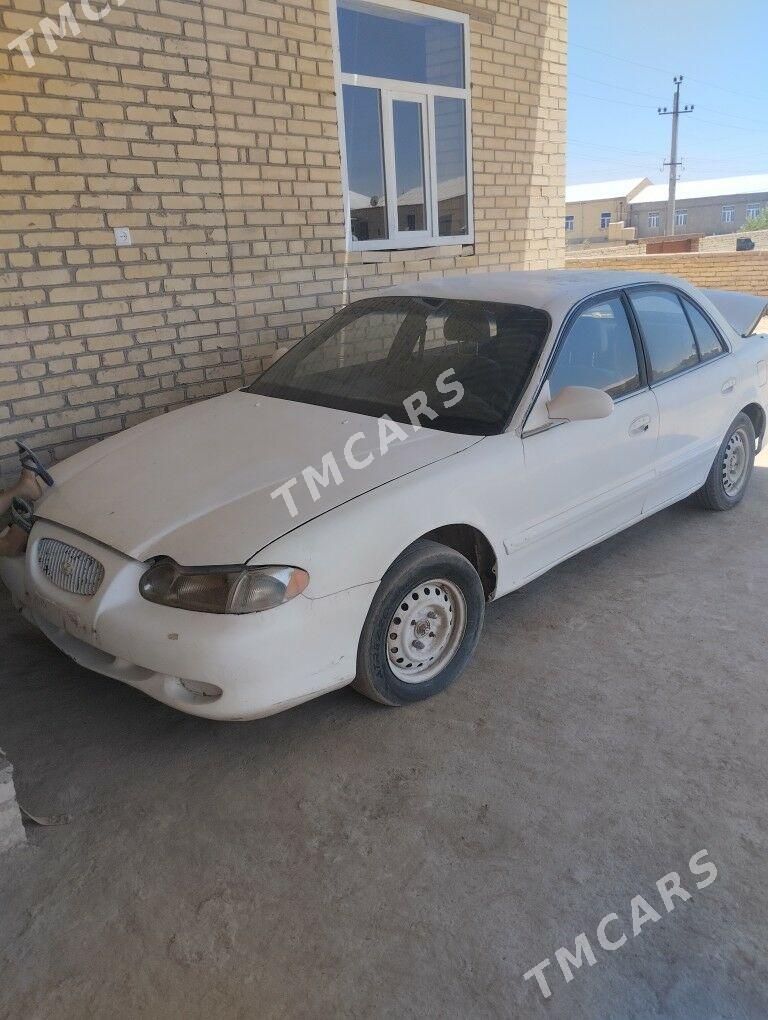 Hyundai Sonata 1998 - 9 000 TMT - Халач - img 3