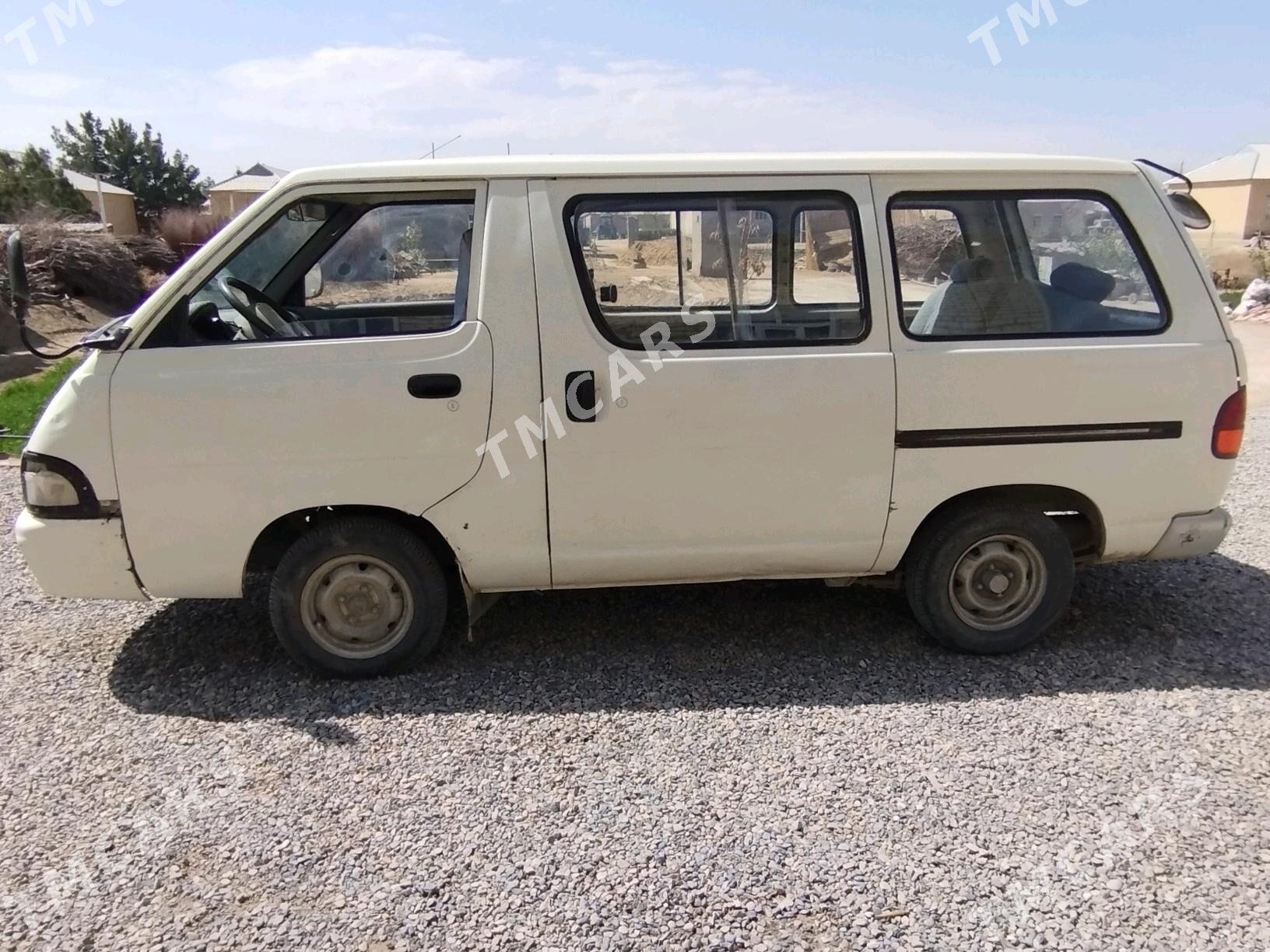 Toyota Town Ace 1993 - 23 000 TMT - Сакарчага - img 2