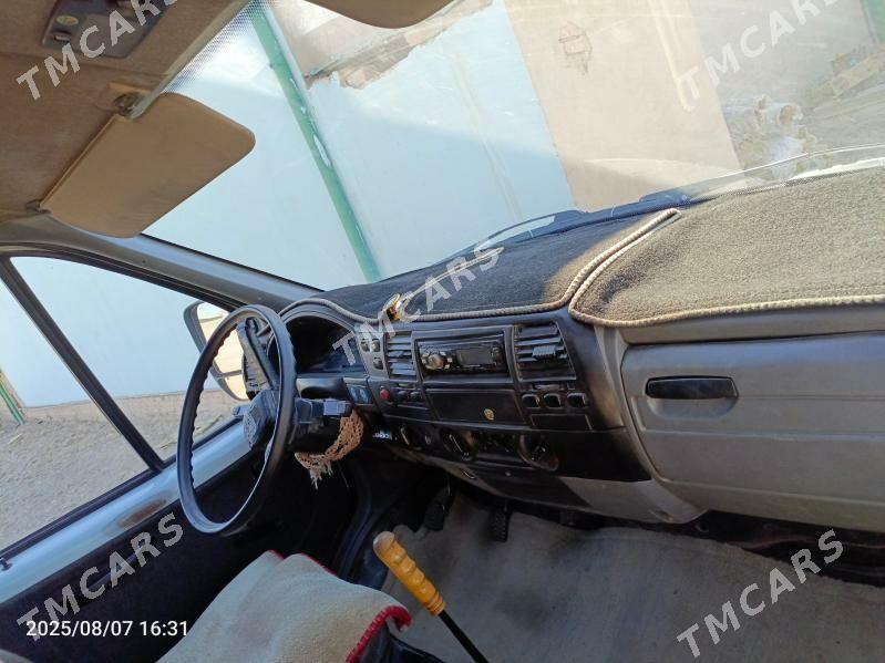 Gaz Gazel 2003 - 90 000 TMT - Гурбансолтан Едже - img 9
