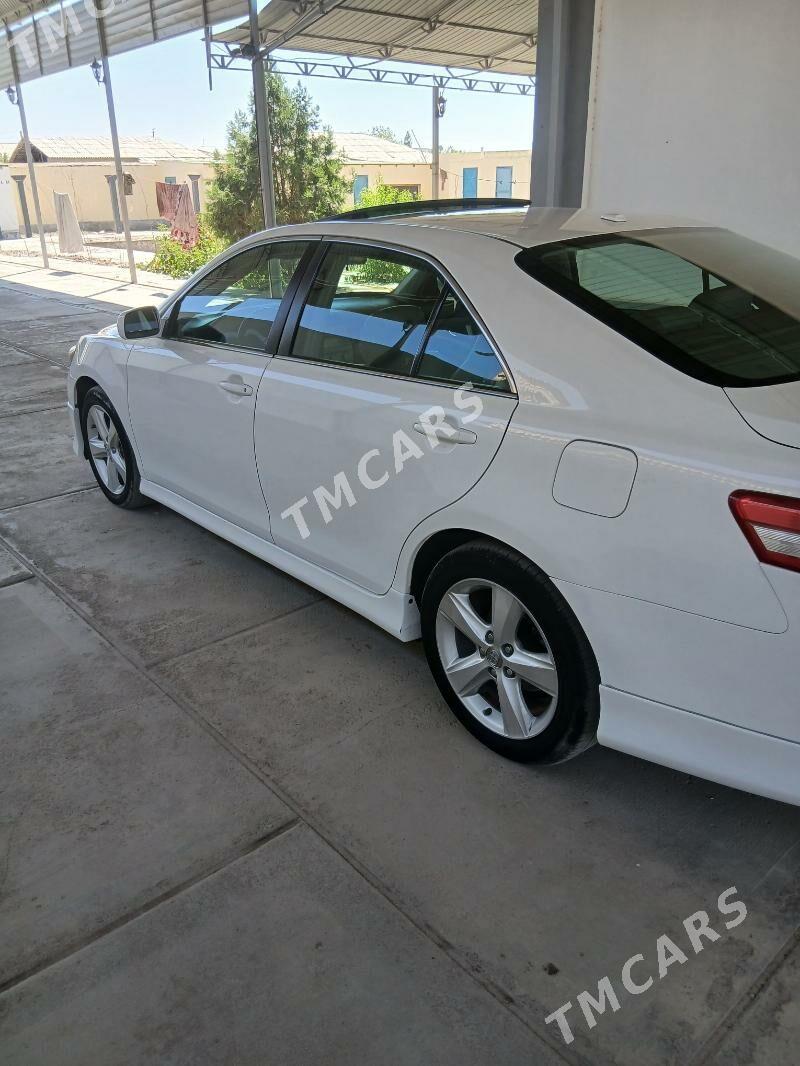 Toyota Camry 2011 - 240 000 TMT - Daşoguz - img 6