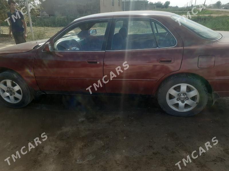 Toyota Camry 1996 - 80 000 TMT - етр. Туркменбаши - img 2