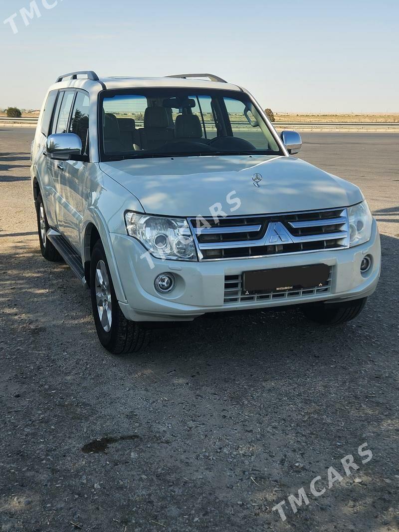 Mitsubishi Pajero 2012 - 255 000 TMT - Ашхабад - img 3
