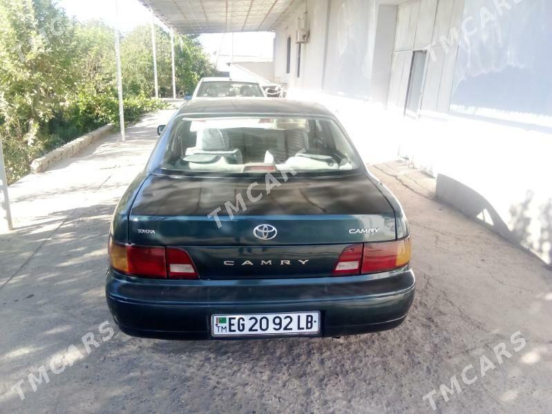 Toyota Camry 1995 - 85 000 TMT - Saýat - img 4