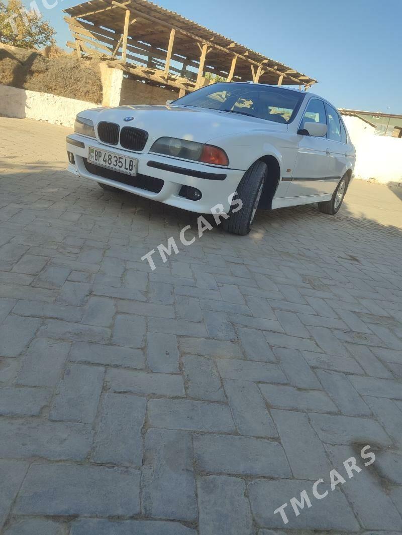 BMW 528 1998 - 90 000 TMT - Керки - img 5