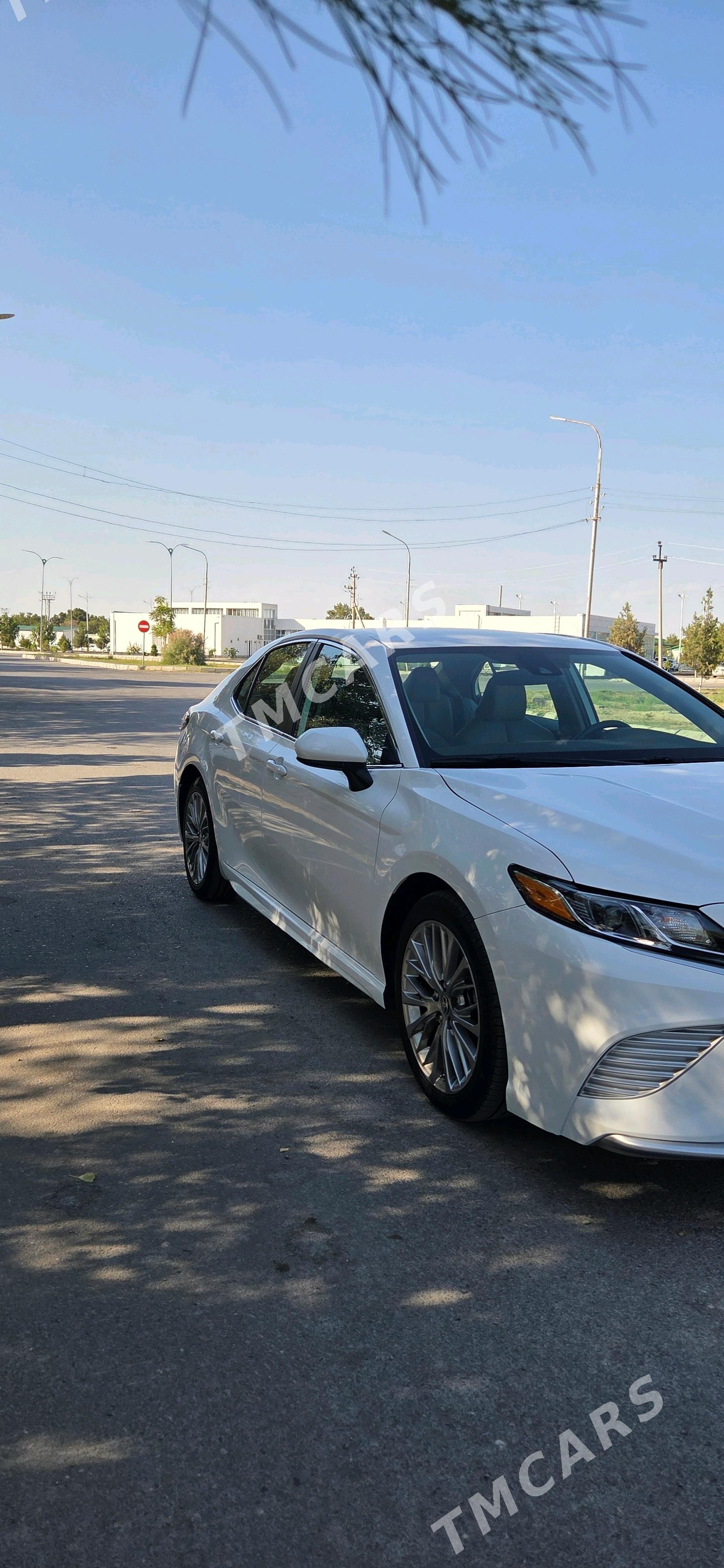Toyota Camry 2020 - 335 000 TMT - Aşgabat - img 3