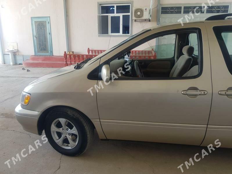 Toyota Sienna 2002 - 160 000 TMT - Akdepe - img 4