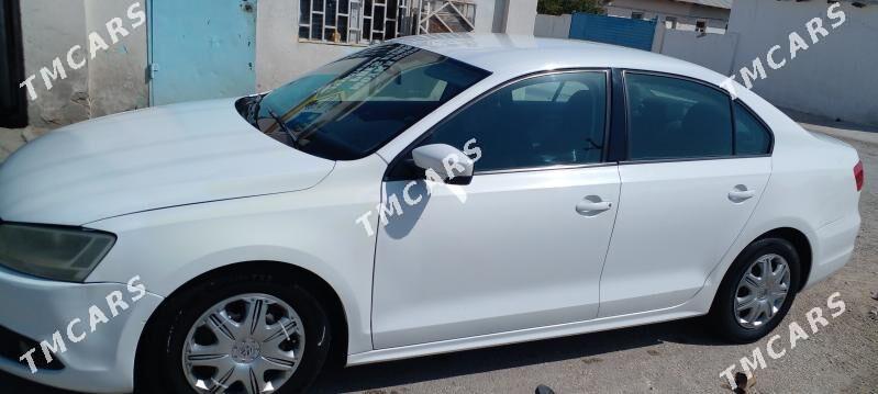 Volkswagen Jetta III 2010 - 110 000 TMT - Балканабат - img 3