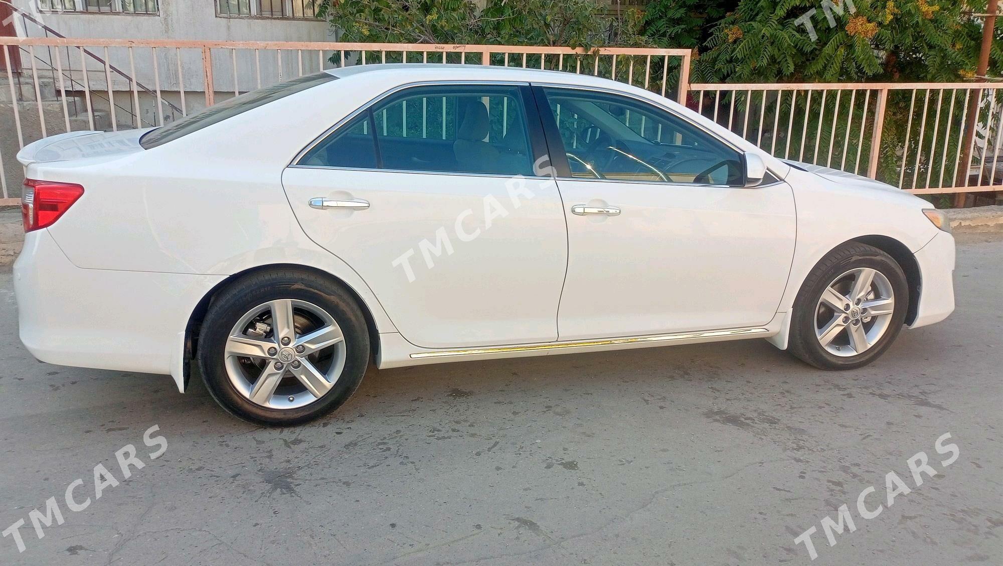 Toyota Camry 2012 - 220 000 TMT - Туркменбаши - img 9