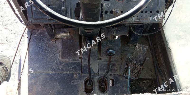 MTZ T-28 1980 - 28 000 TMT - Бахарден - img 4