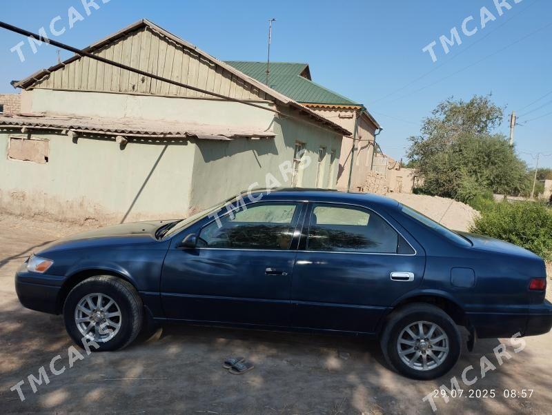 Toyota Camry 1997 - 114 000 TMT - Акдепе - img 3