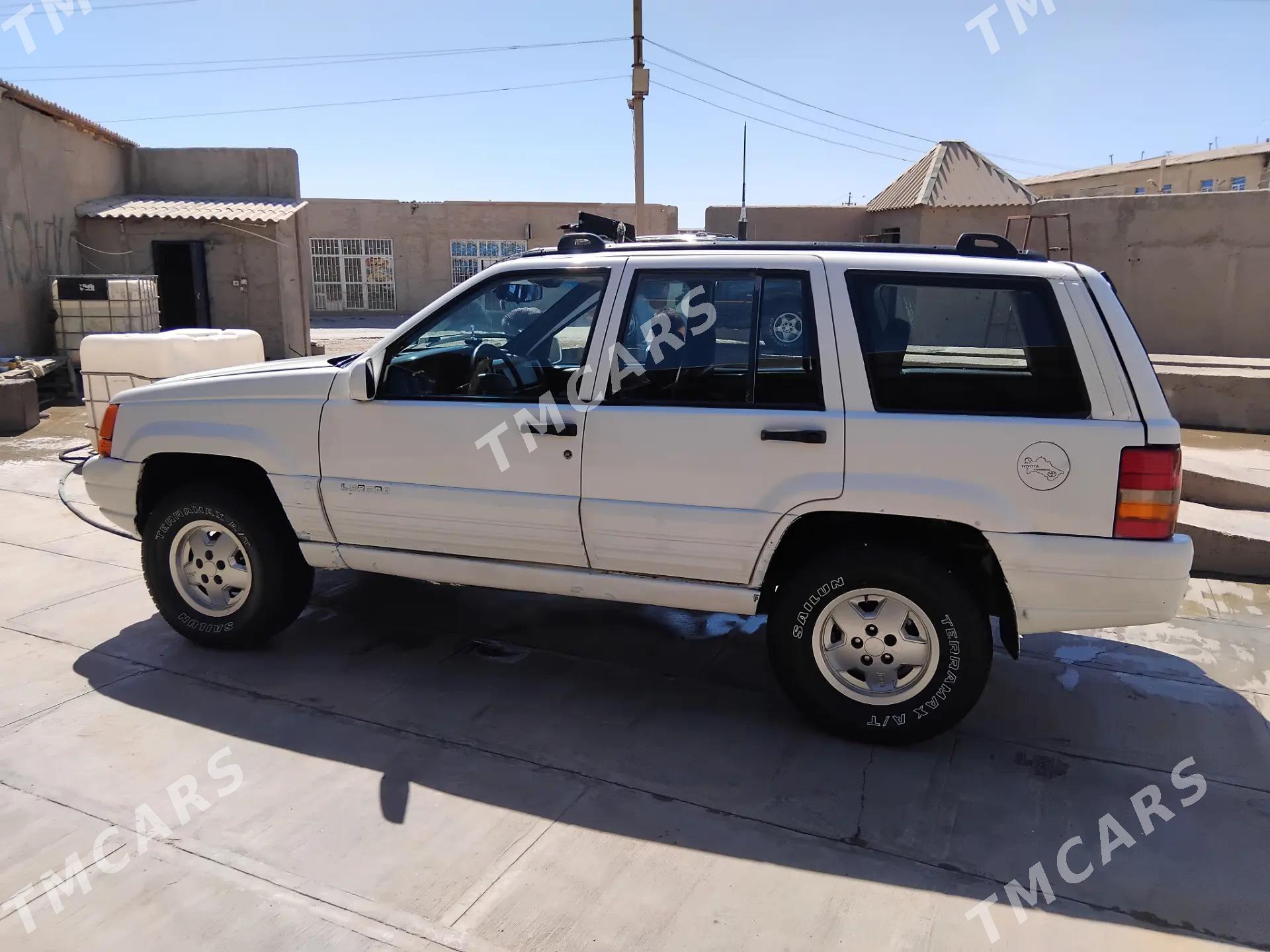 Jeep Grand Cherokee 1996 - 42 000 TMT - Теджен - img 6