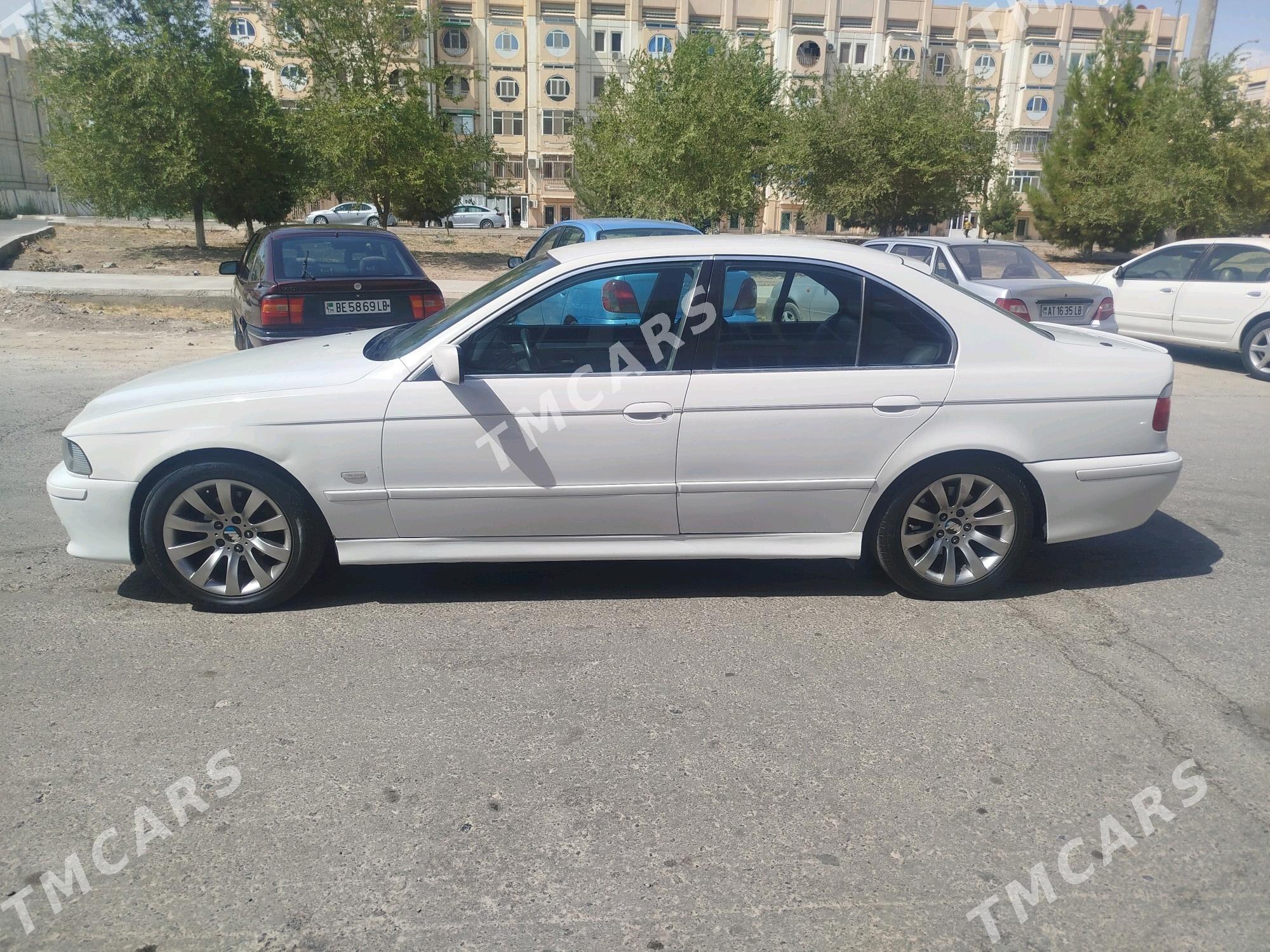 BMW 528 2000 - 110 000 TMT - Туркменабат - img 4