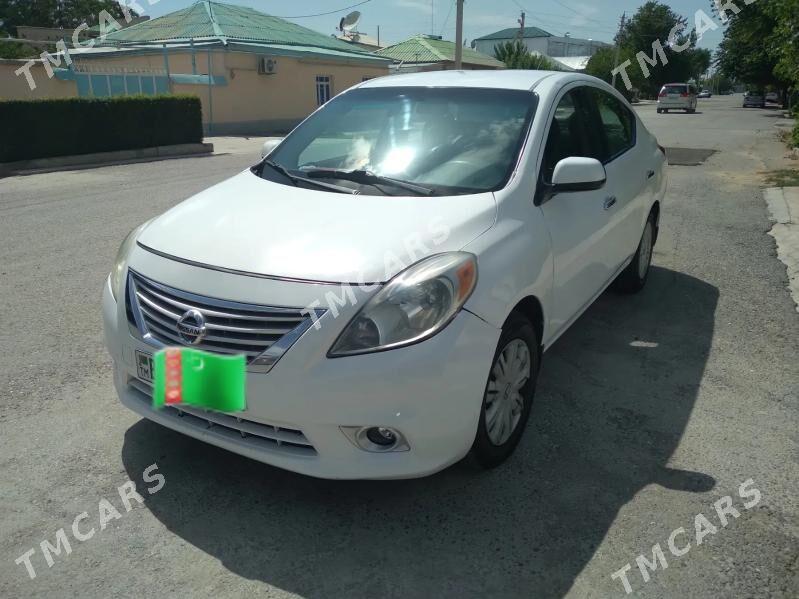 Nissan Versa 2011 - 85 000 TMT - Балканабат - img 4