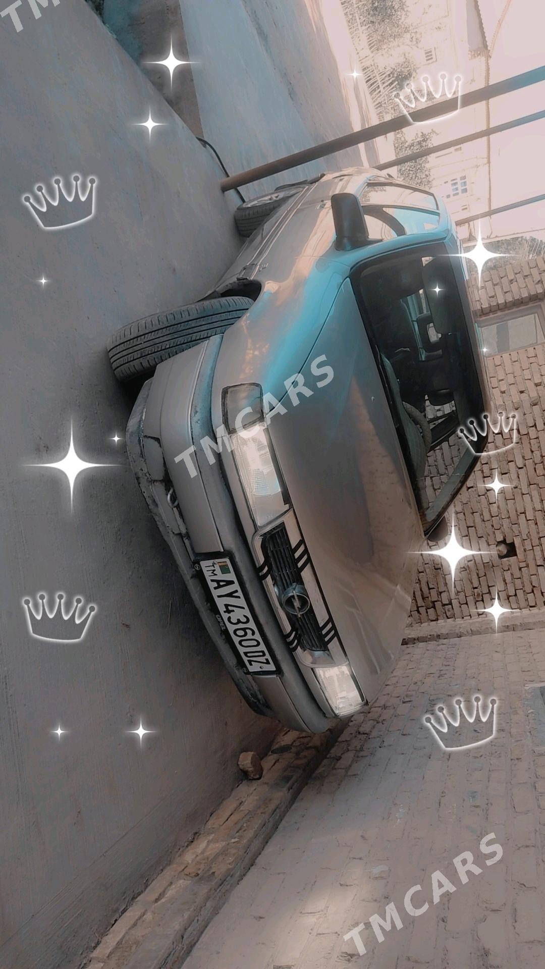 Opel Vectra 1992 - 30 000 TMT - Дашогуз - img 5