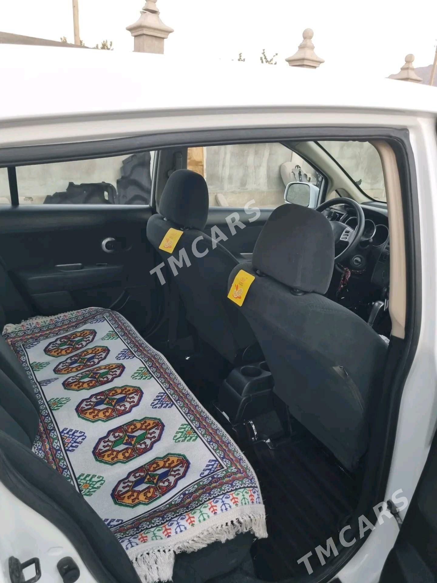 Nissan Versa 2011 - 130 000 TMT - Gökdepe - img 8