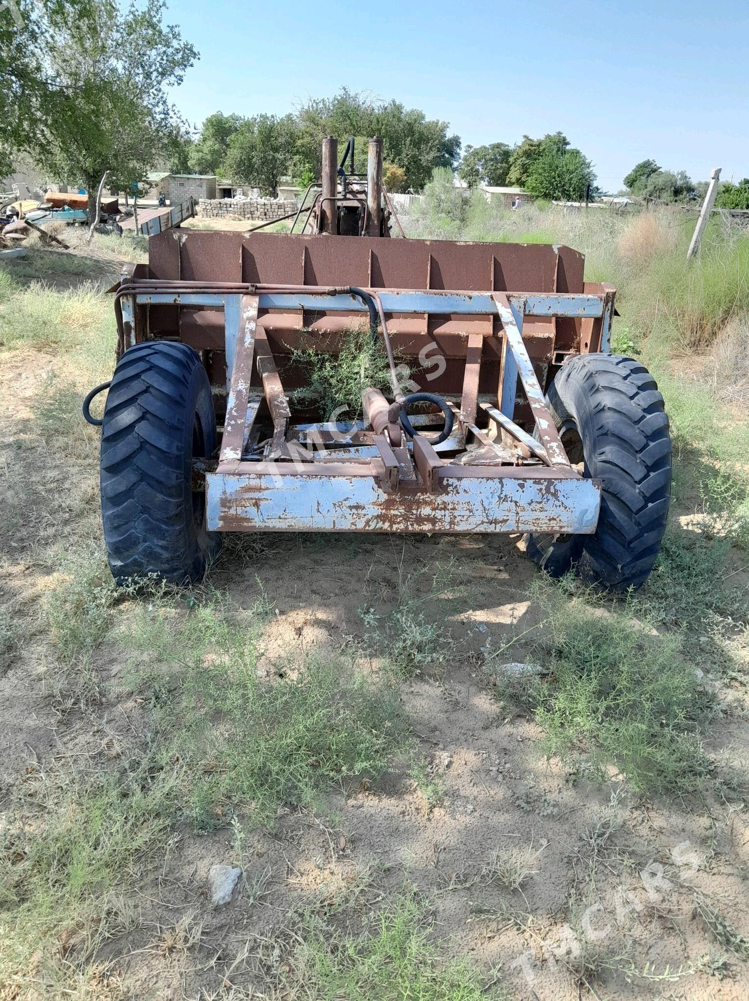 MTZ 80 2002 - 15 000 TMT - Ак-Бугдайский этрап - img 4