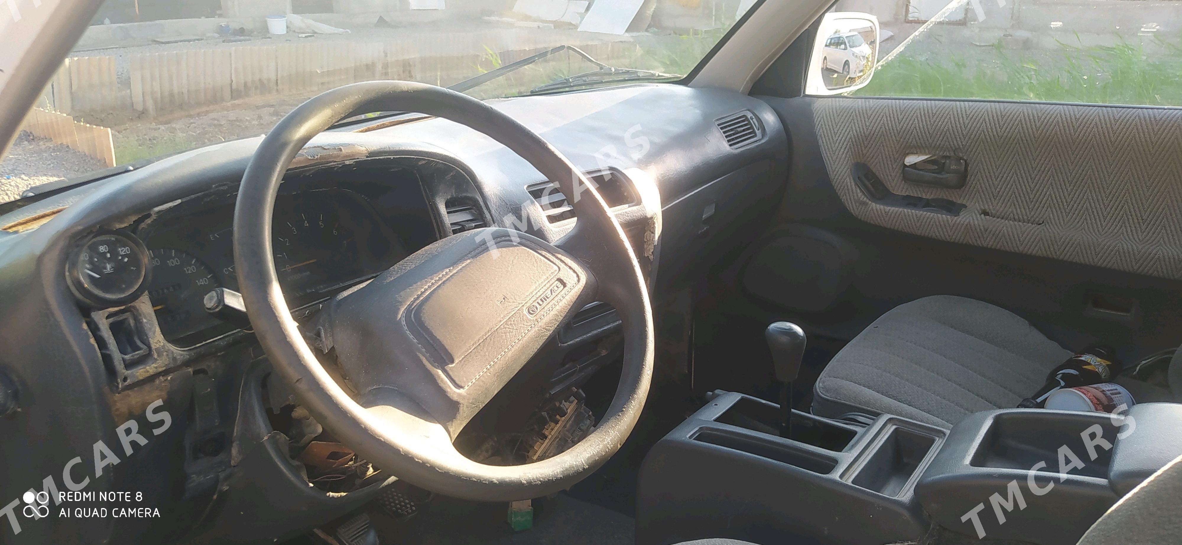 Toyota Town Ace 1994 - 35 000 TMT - Теджен - img 5
