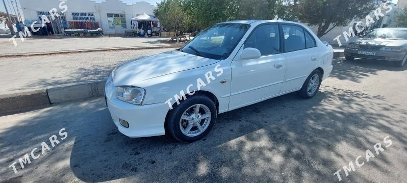 Hyundai Accent 1999 - 40 000 TMT - Гызыларбат - img 4
