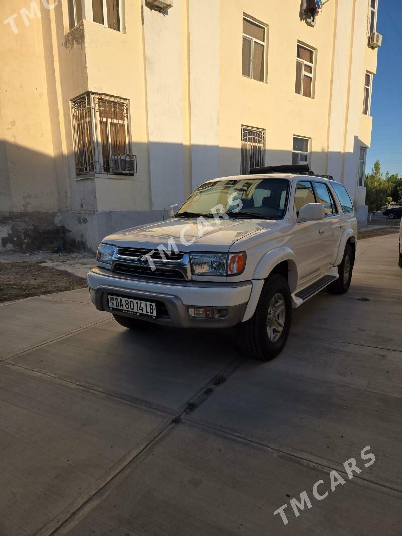 Toyota 4Runner 2002 - 220 000 TMT - Туркменабат - img 3